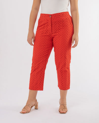 RED SWISS EMBROIDERED CAPRI PANTS