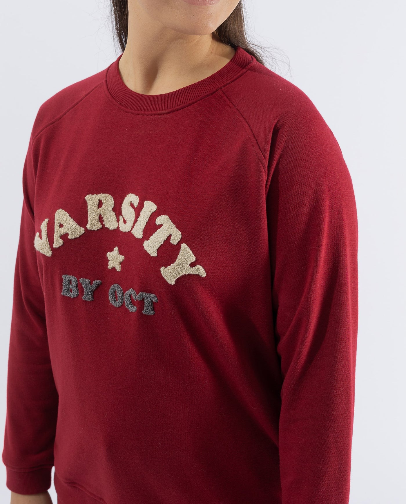 CHERRY TEXT EMBROIDERY SWEATSHIRT