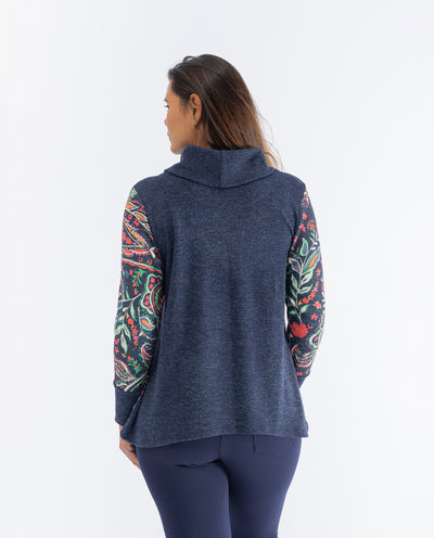 TOP WITH CASHMERE PRINT AND SMOOTH DARK BLUE CONTRASTS