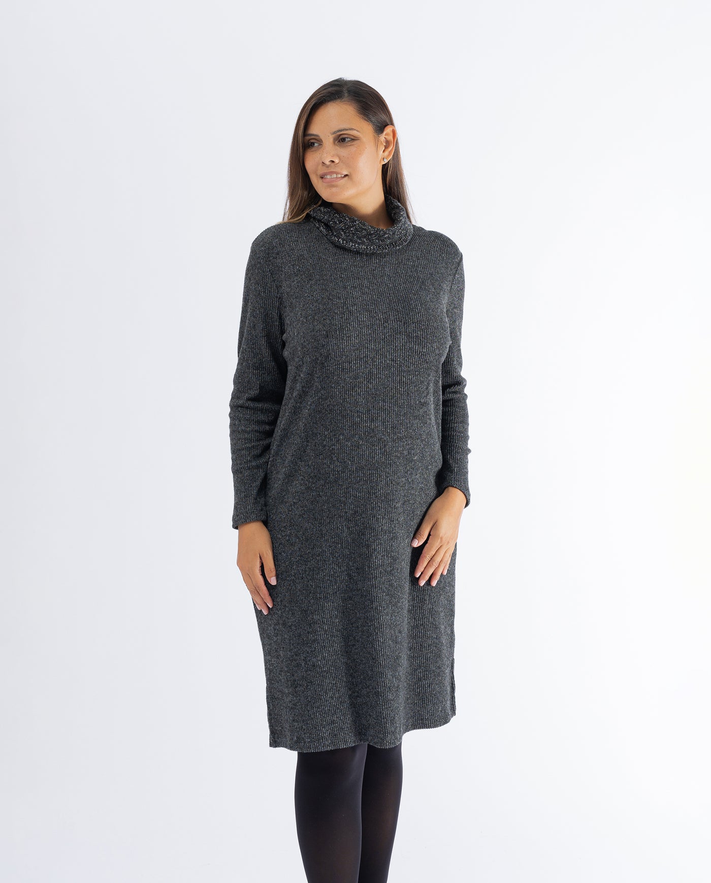 KNITTED DRESS WITH CROPPED NECK WITH DARK GRAY SEQUINS