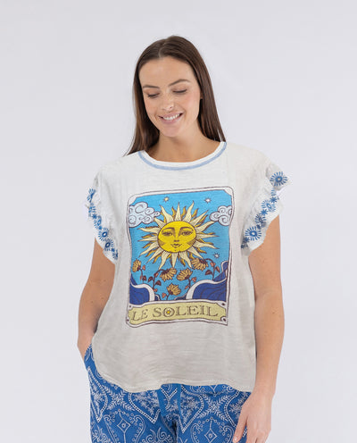 WHITE PRINTED POSITIONAL SUN T-SHIRT