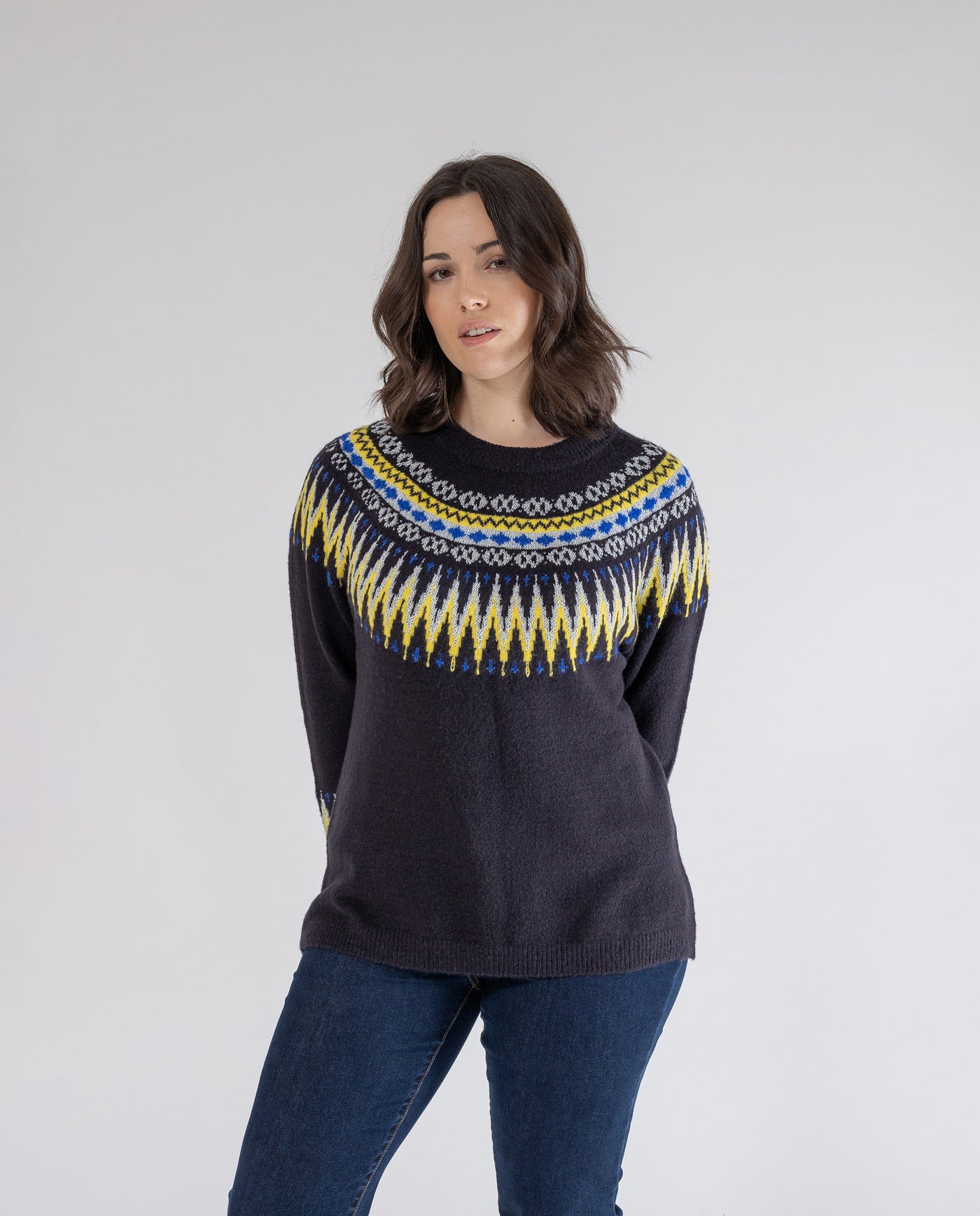 SUETER CENEFA EN CUELLO AZUL
