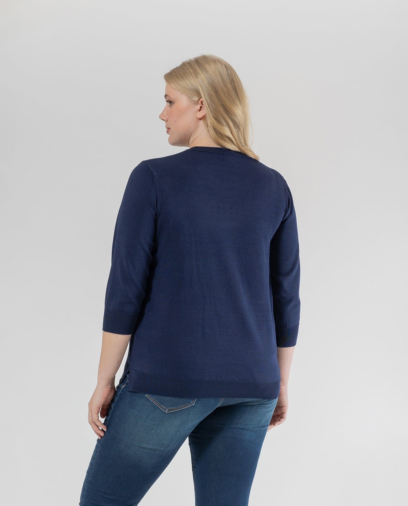 ROUND NECK THREE-QUARTER SLEEVE JERSEY BLUE