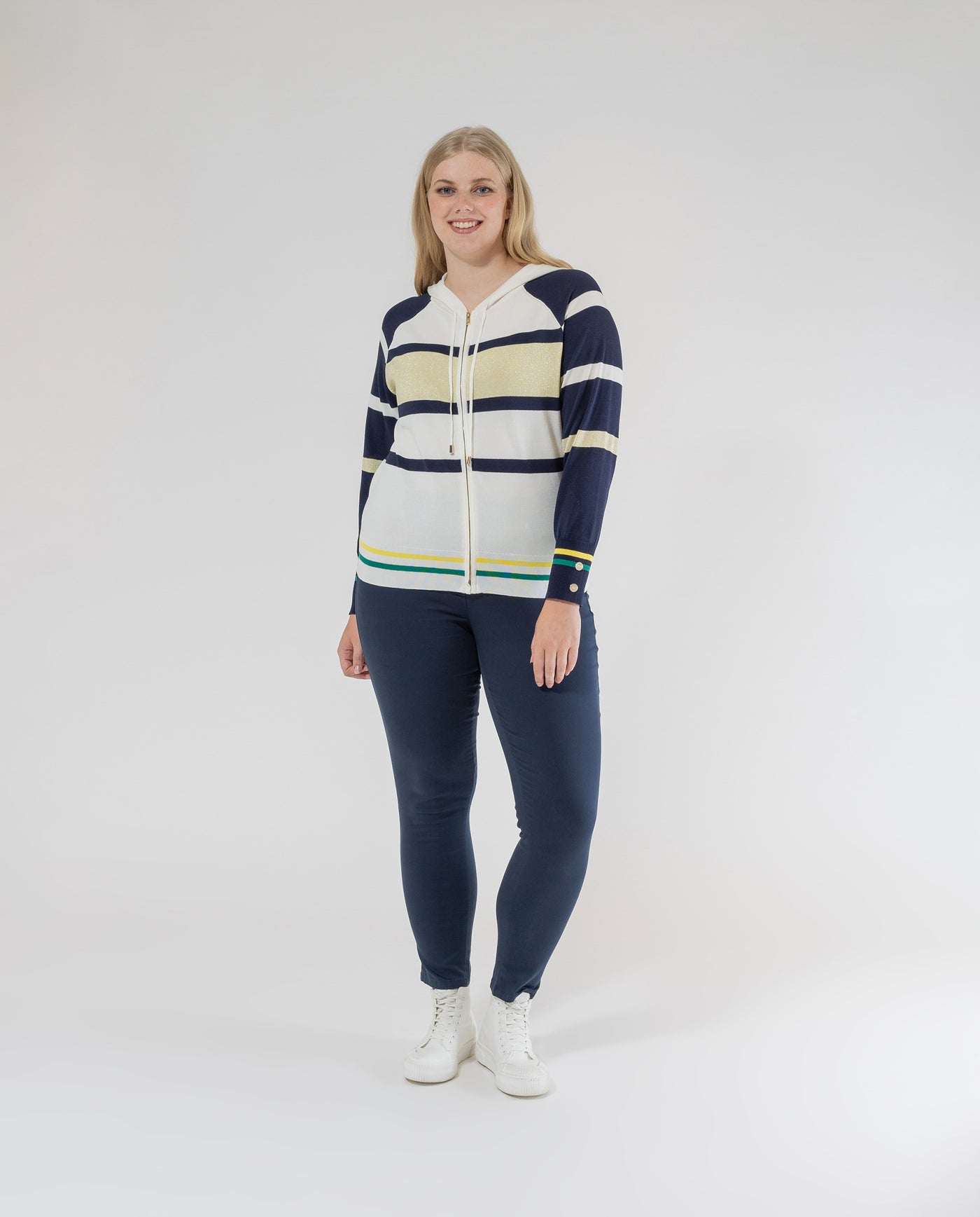 CARDIGAN RAYAS CON CAPUCHA Y CREMALLERA FRONTAL  VERDE