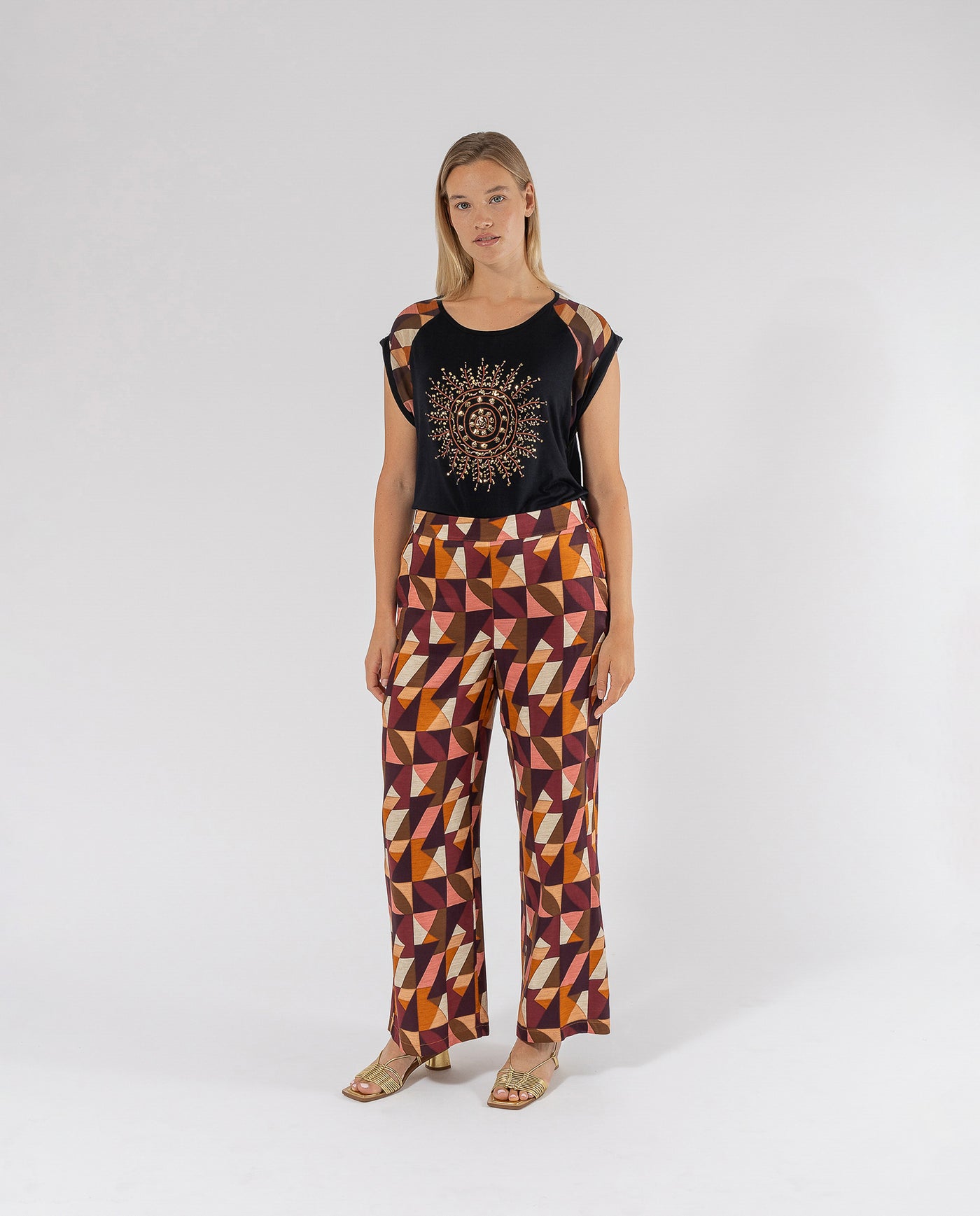 PANTALÓN PALAZZO ESTAMPADO GEOMETRICO BORGOÑA