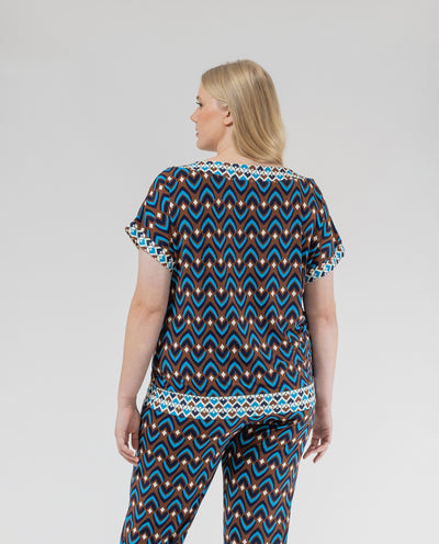 CAMISETA ESTAMPADO GEOMETRICO  MANGA CORTA  AZUL