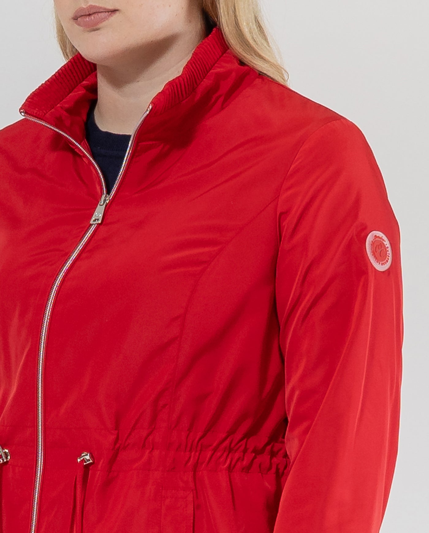 SHORT PARKA WITH HIGH NECK IN RED