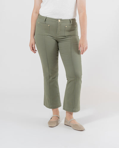 PANTALON BOLSILLOS PLASTRON EN DELANTERO CAQUI