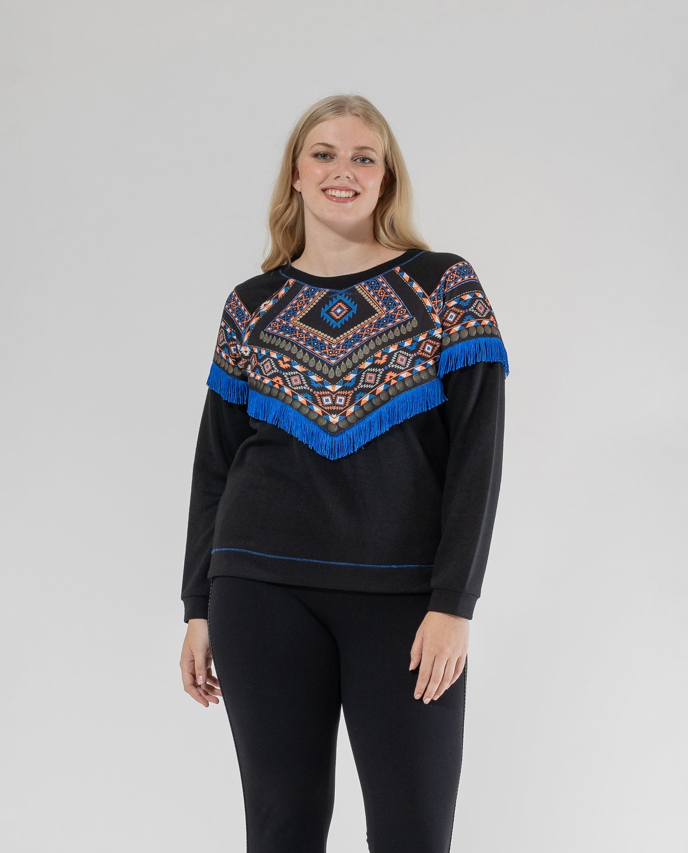 SUDADERA ETNICA FLECOS NEGRO