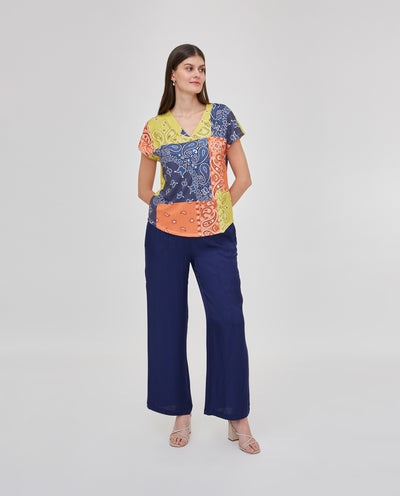 CAMISETA ESTAMPADO PATCHWORK AZUL OSCURO
