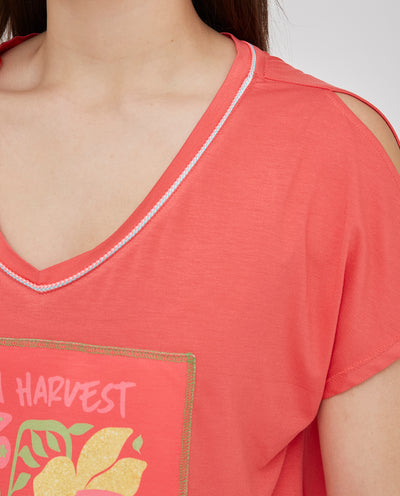 CAMISETA PARCHE ESTAMPADO FRUTAS SALMÓN