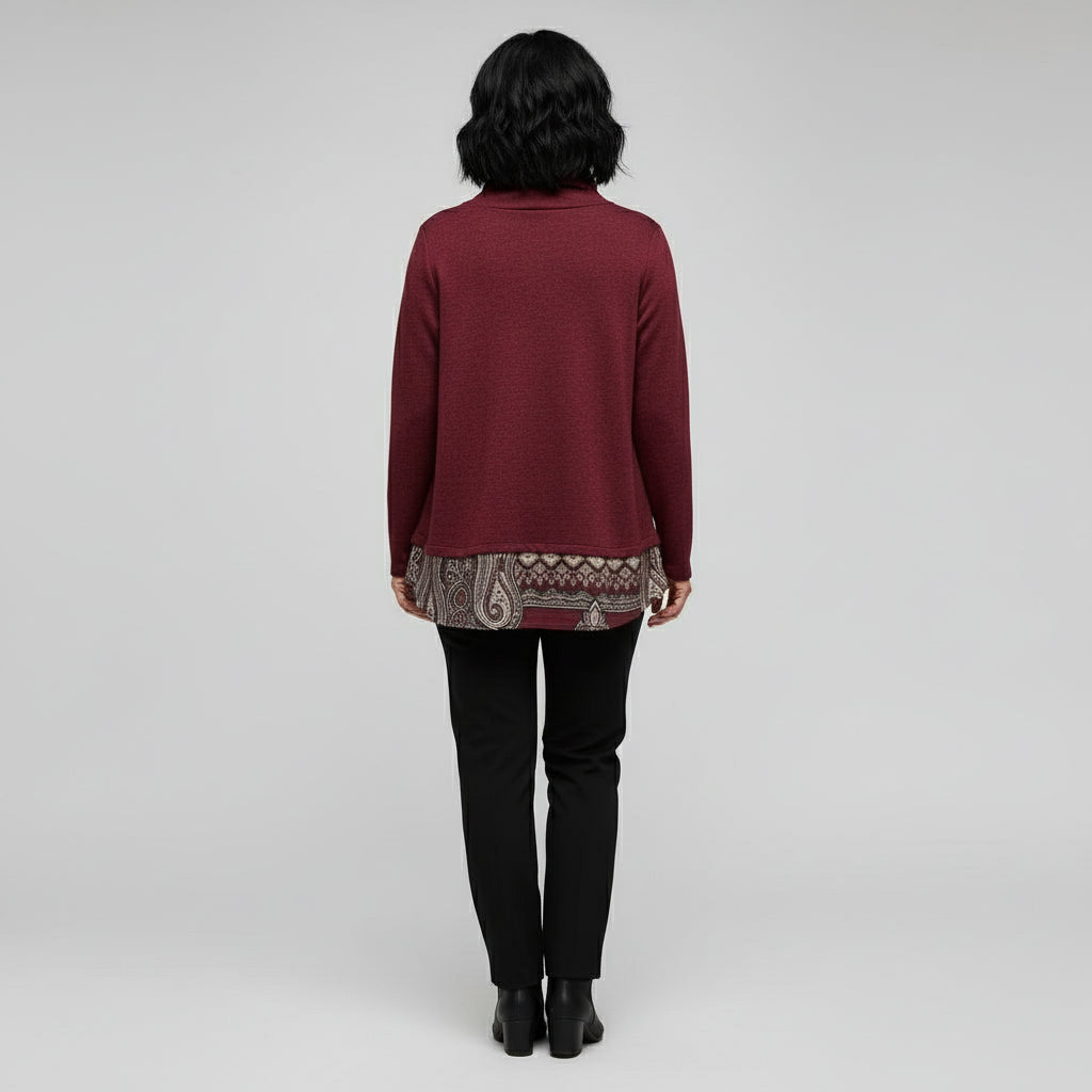 Sueter De Cuello Alto Con  Faldon En El Bajo  Granate