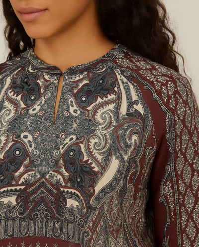 Blusa Estampado Posicional Granate