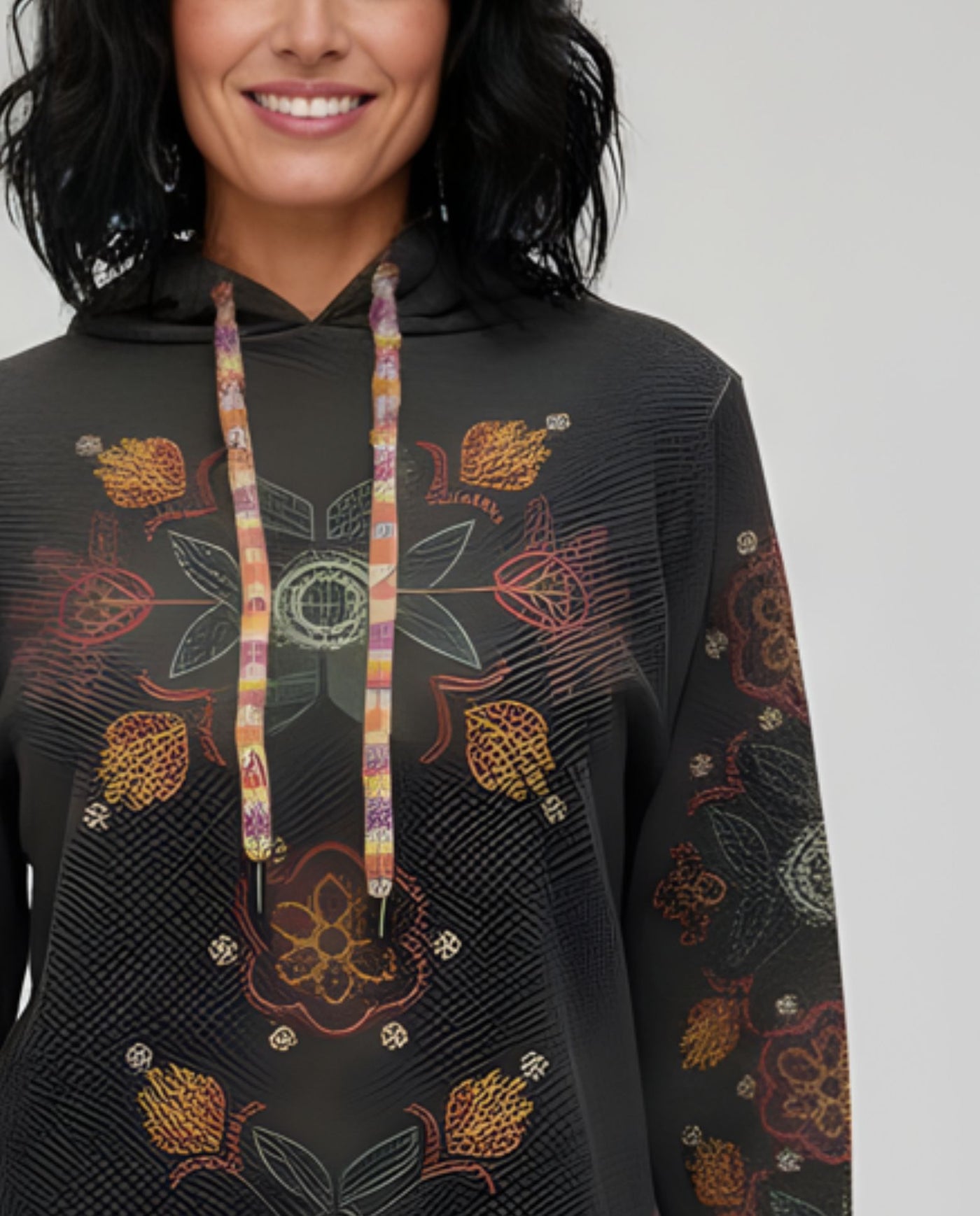 Sueter Con Capucha Y Estampado Delantero Marrón