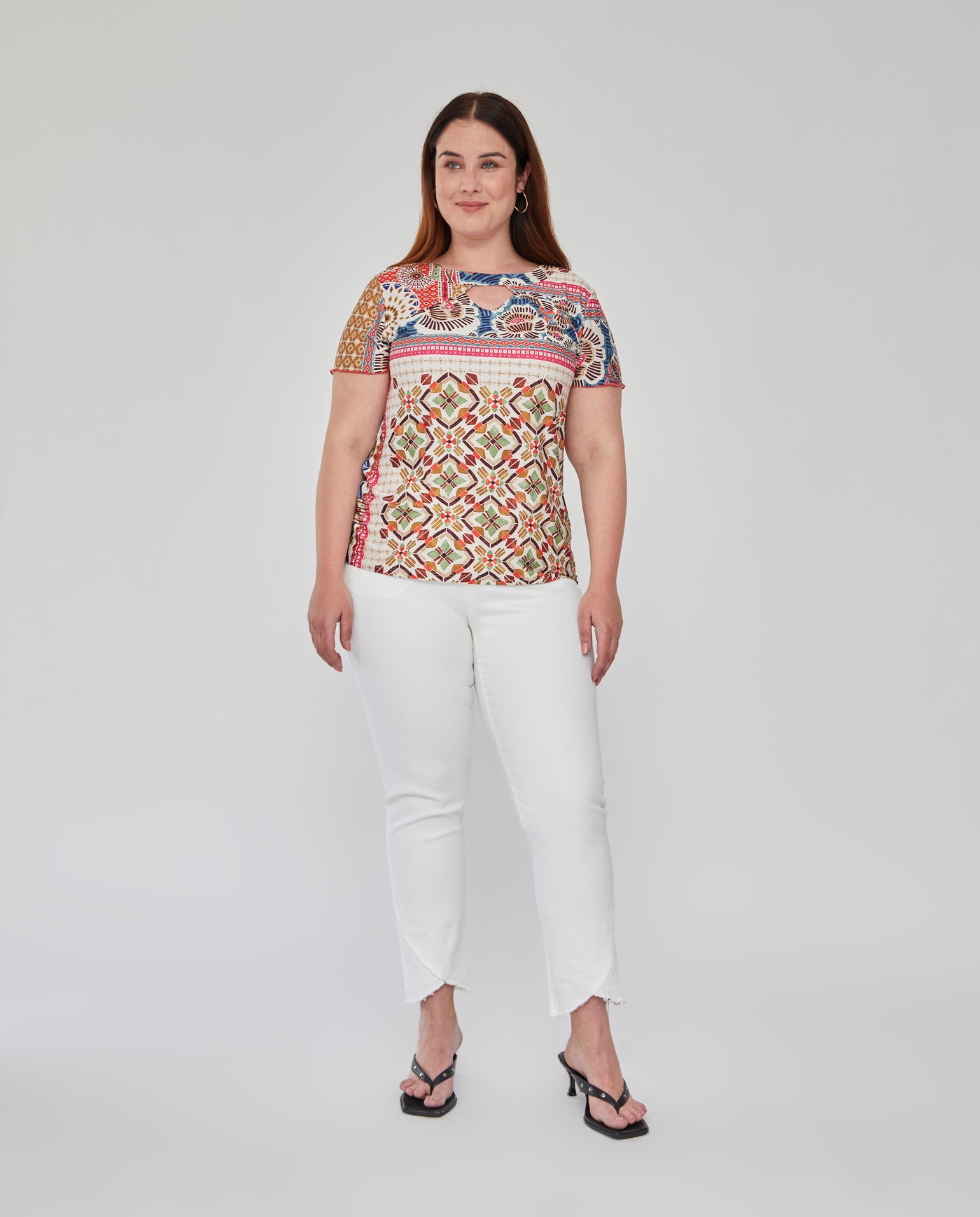 CAMISETA ESTAMPADO MIX MANDALAS  CRUDO