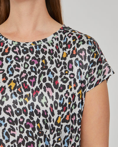 CAMISETA ESTAMPADA CON NUDO MULTICOLOR