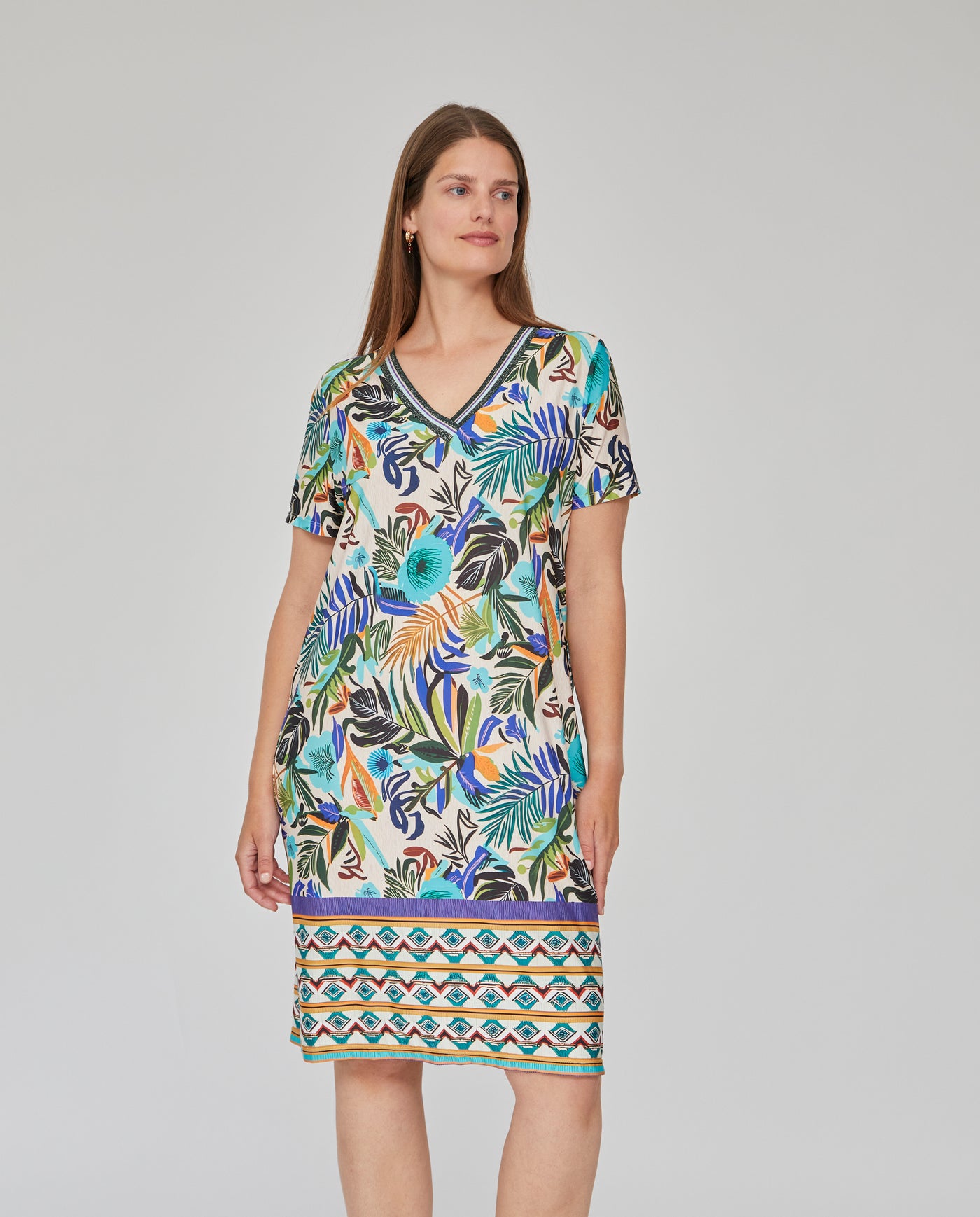 VESTIDO PUNTO ESTAMPADO ESCOTE PICO CRUDO