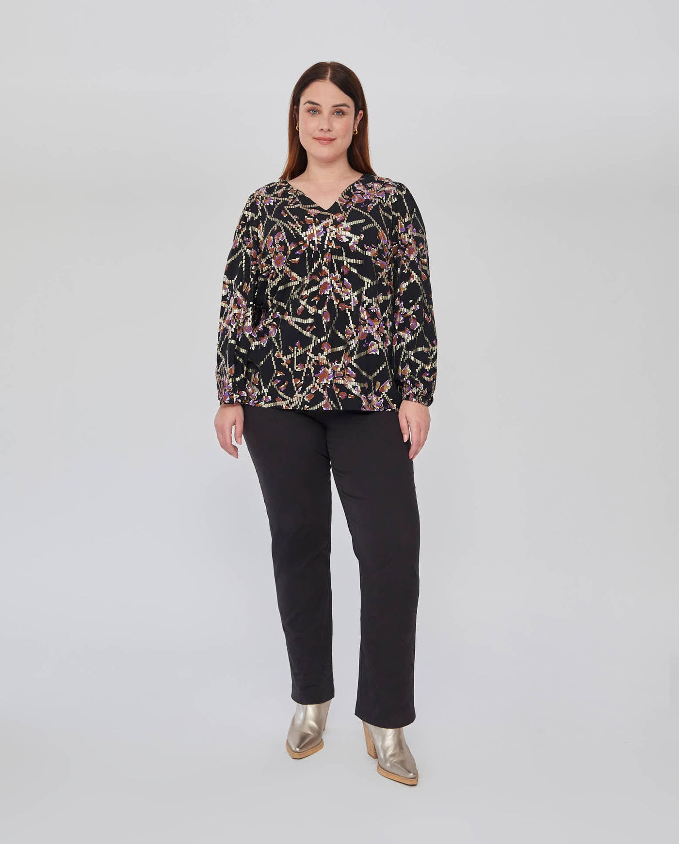 BLUSA ESTAMPADA CON HILO METÁLICO NEGRO