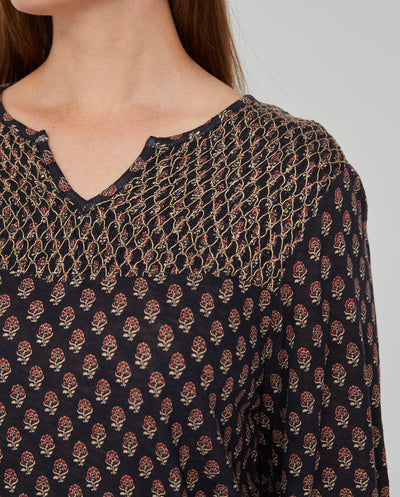 CAMISETA ESTAMPADA CON NIDO ABEJA  MARRÓN