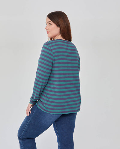 CAMISETA RAYAS CON ESTAMPADO POSICIONAL  VIOLETA