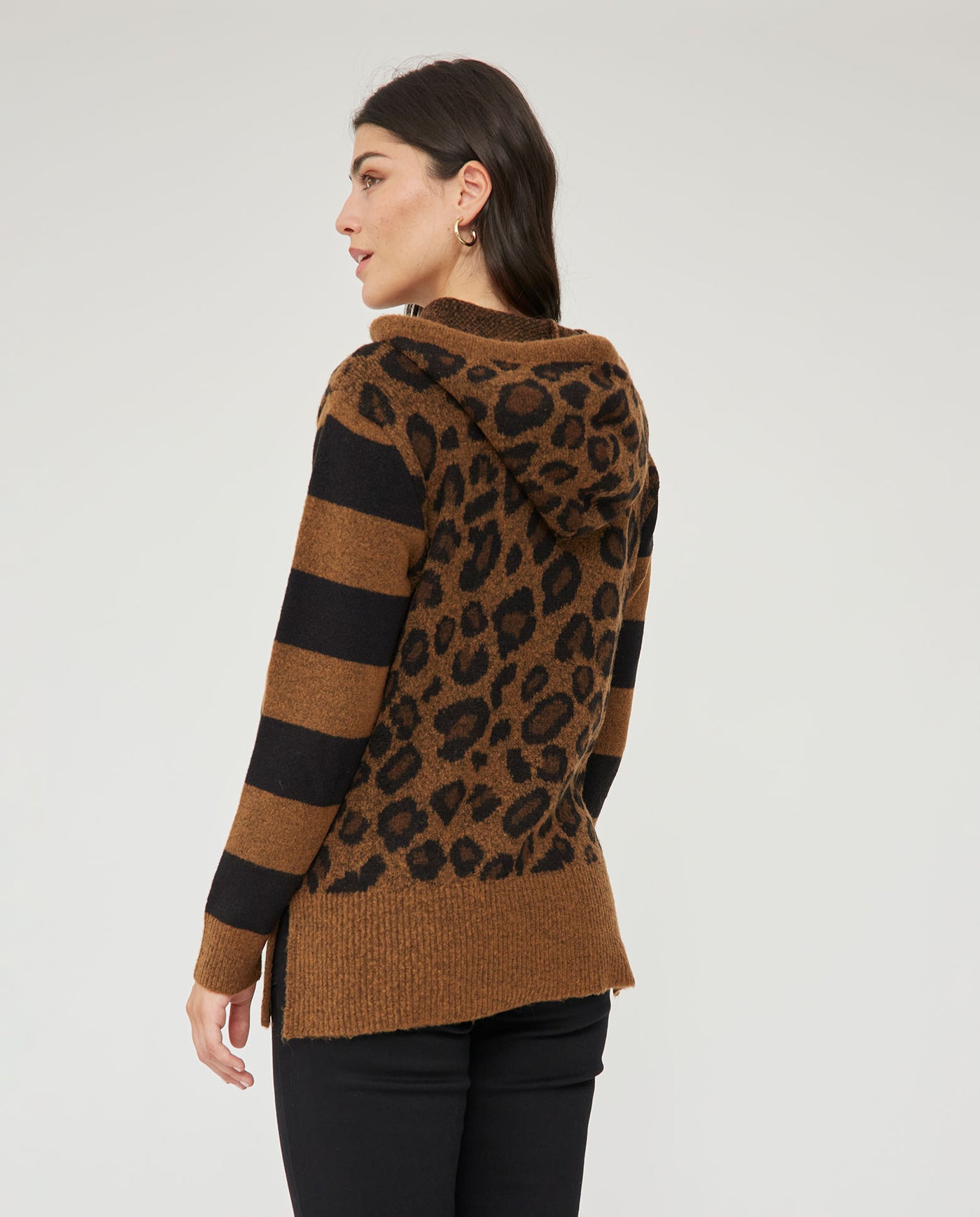 JERSEY ESTAMPADO ANIMAL COMBINADO RAYAS NEGRO