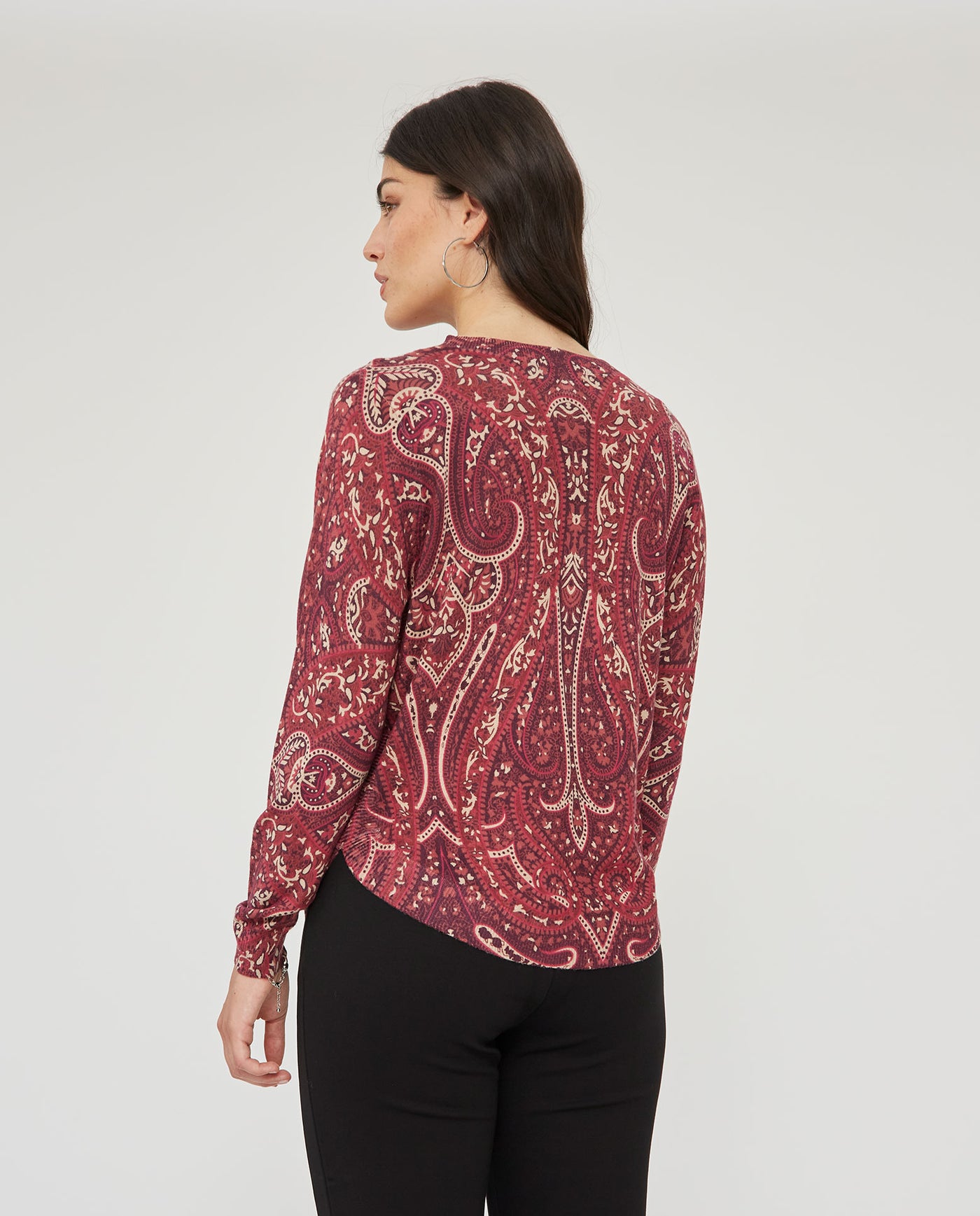 JERSEY ESTAMPADO PAISLEY GRANATE