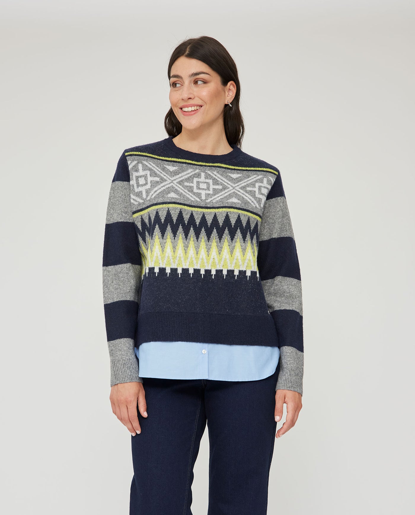 JERSEY JACQUARD GEOMETRICO CON FALDON AZUL OSCURO