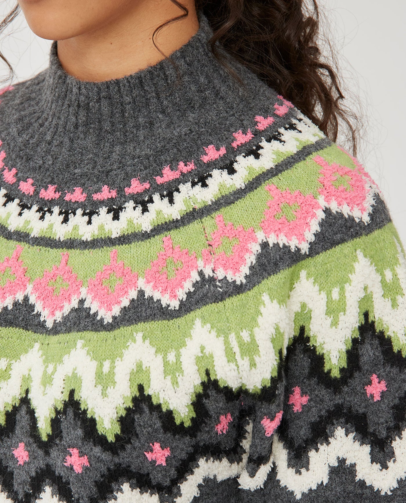 JERSEY PUNTO CON CENEFA EN CUELLO Y BAJO GRIS