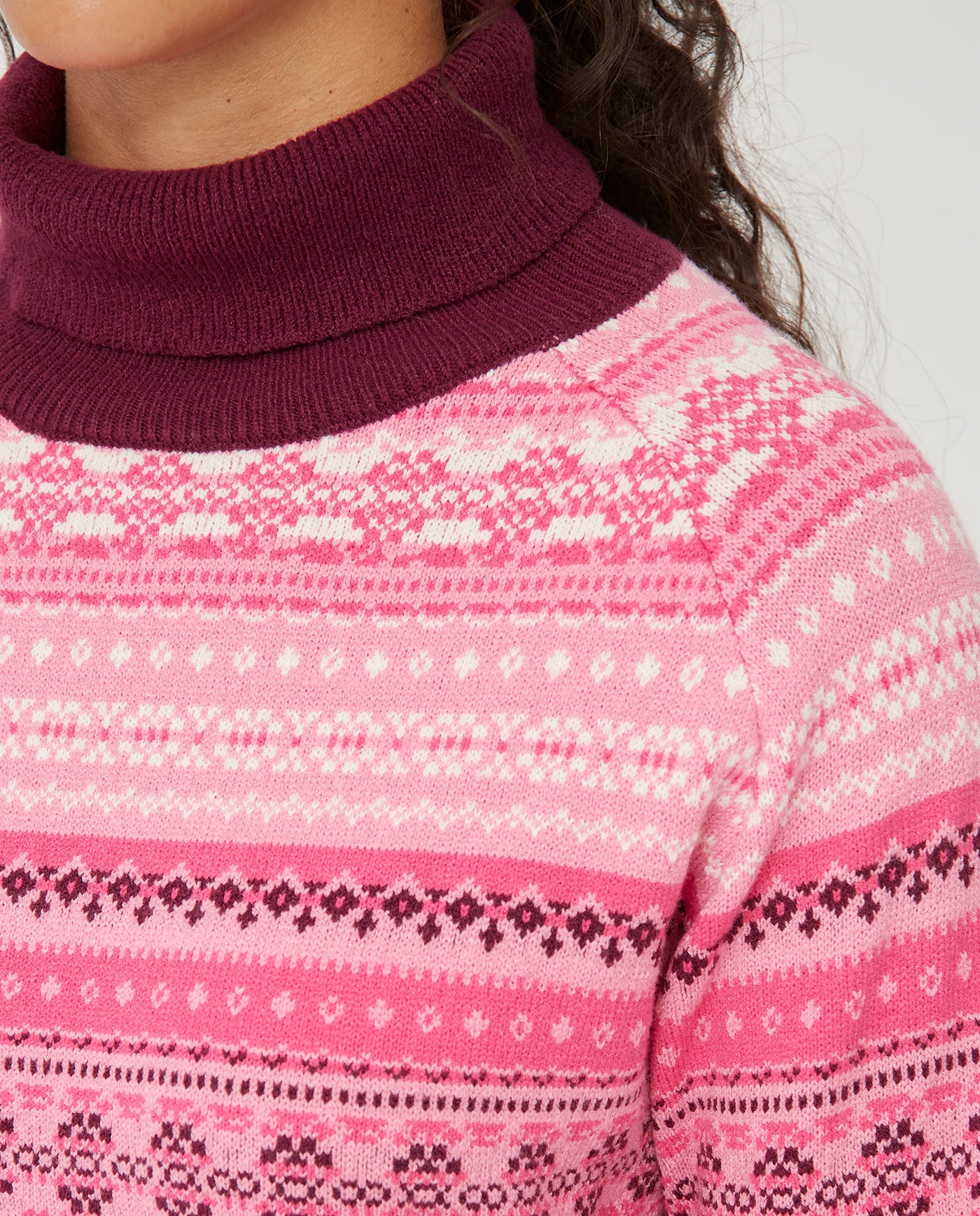 JERSEY PUNTO JACQUARD CUELLO ALTO  ROSA