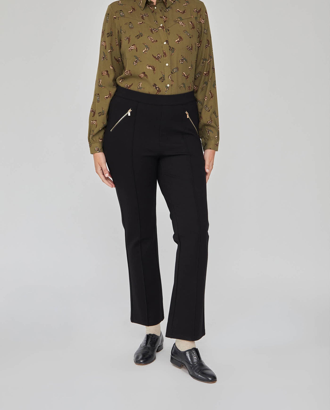 LEGGINS BOLSILLOS CON CREMALLERA NEGRO