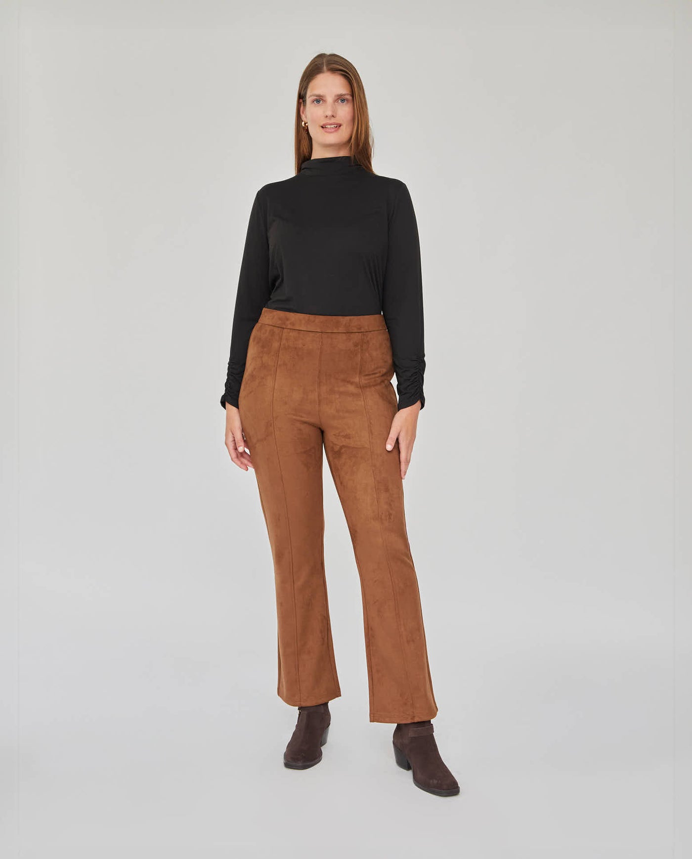 LEGGINGS BAJO EVASE EFECTO ANTE MARRÓN