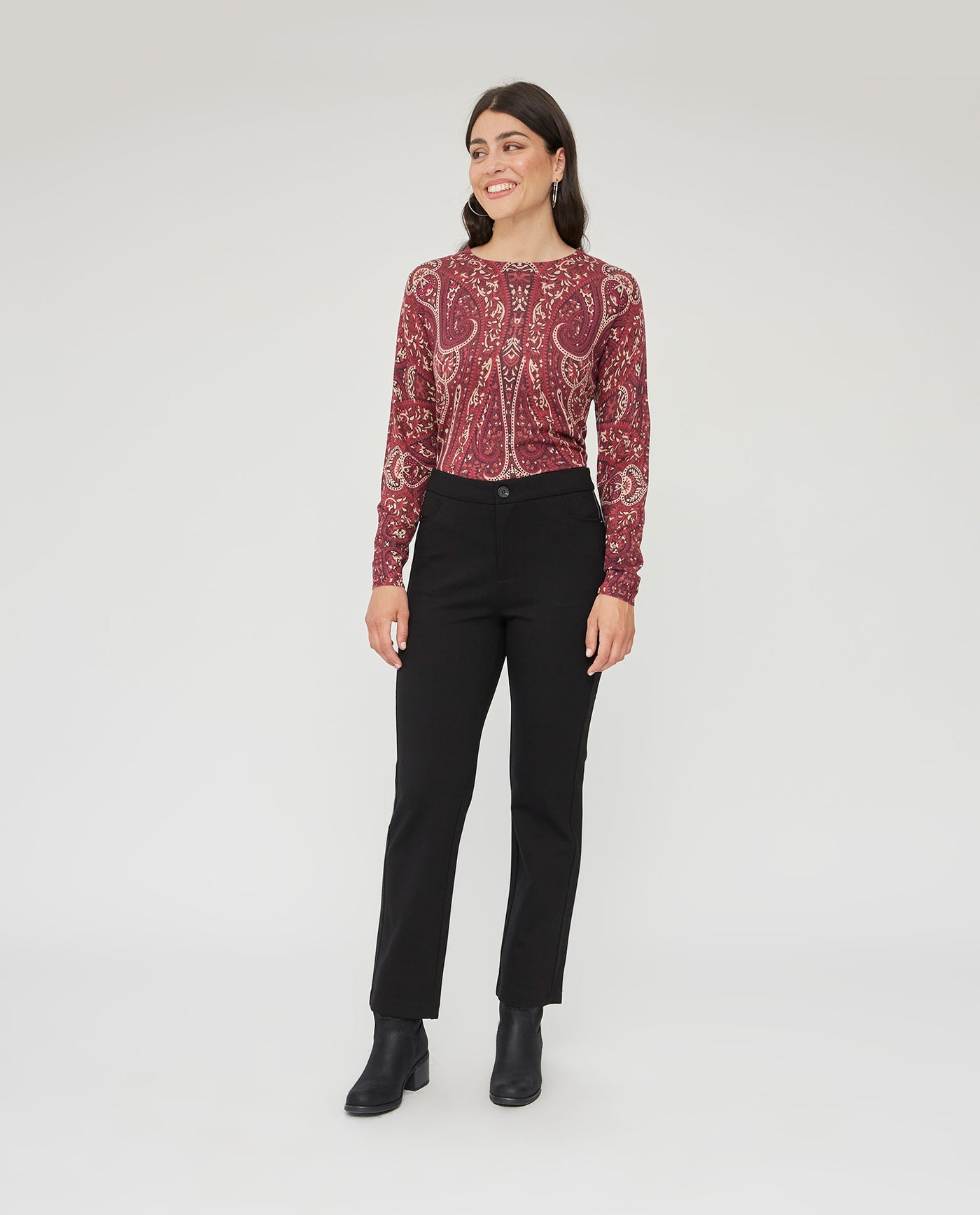 LEGGINGS PUNTO ROMA CON BOLSILLOS Y CADENA NEGRO