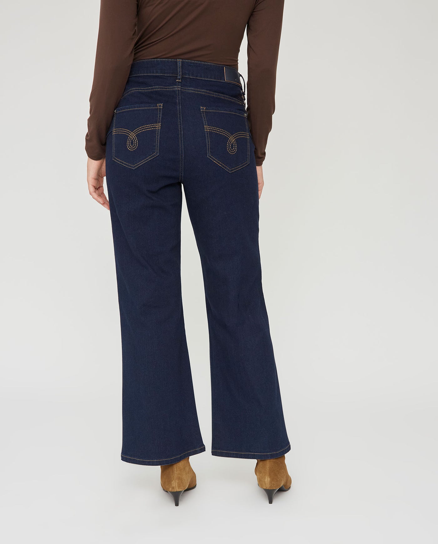 PANTALON DENIM BAJO EVASE AZUL OSCURO