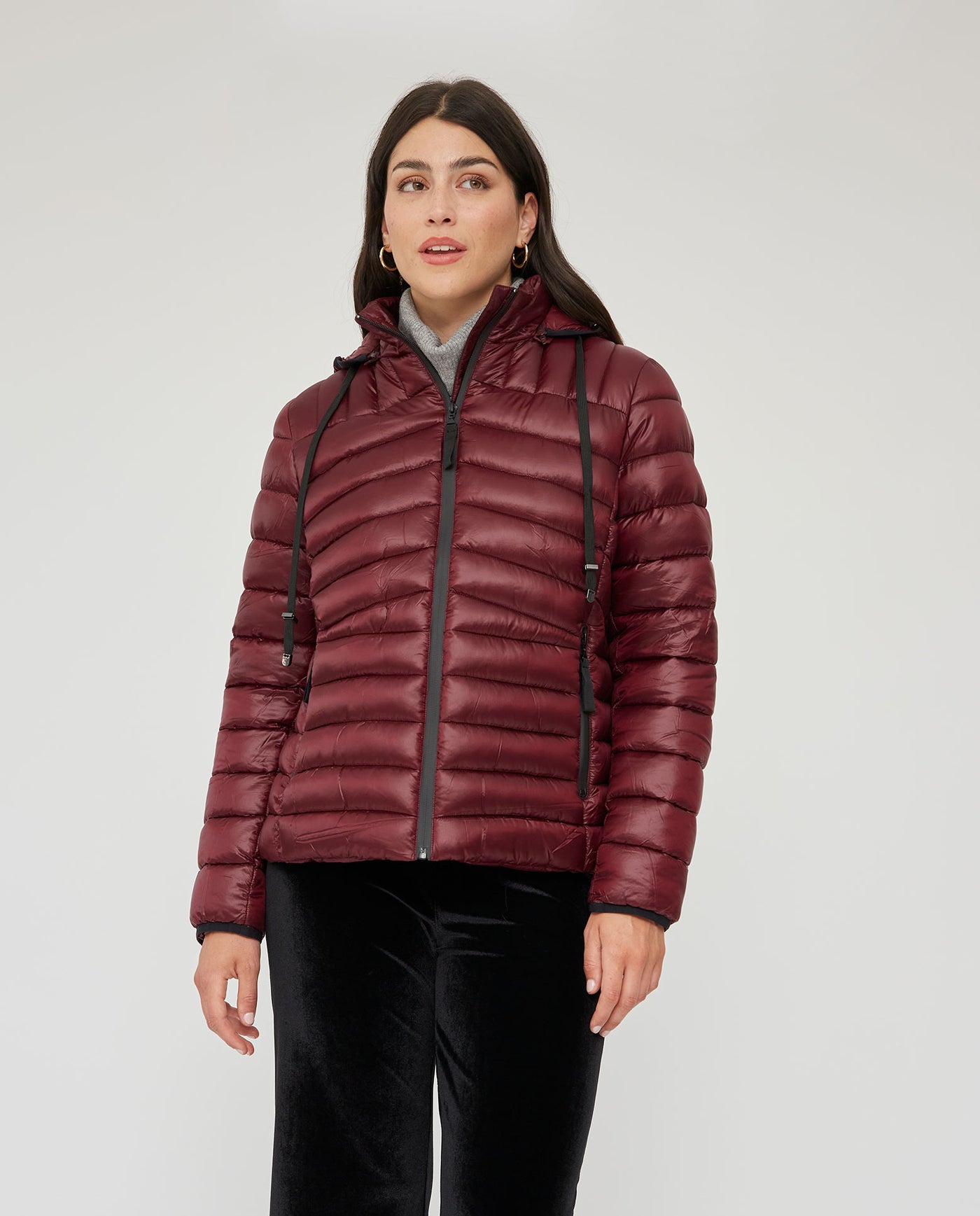 Parka Acolchada Con Cremalleras En Contraste Granate