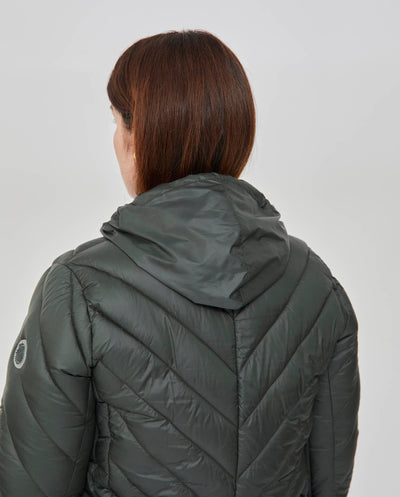 PARKA CORTA MANGA LARGA CON CAPUCHA OCULTA VERDE
