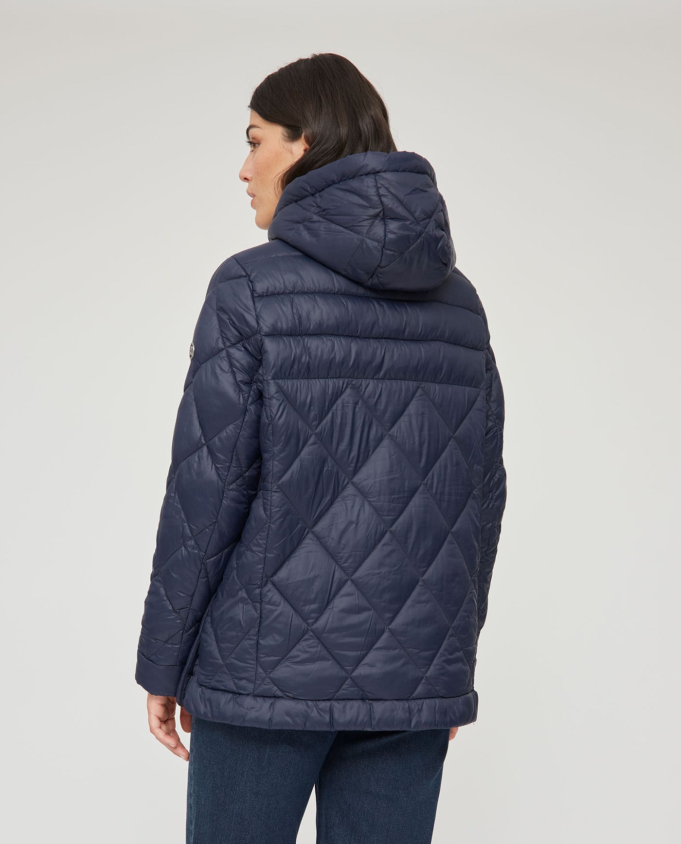 PARKA CORTA Y MANGA LARGA CON CAPUCHA Y CIERRE CON BOTONES AZUL OSCURO