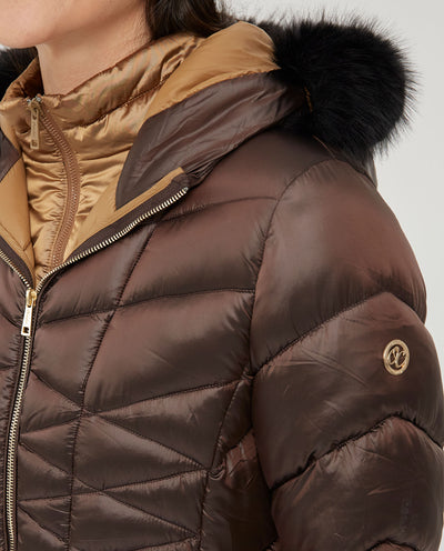 PARKA LARGA ACOLCHADA CON DOBLE CUELLO MARRÓN