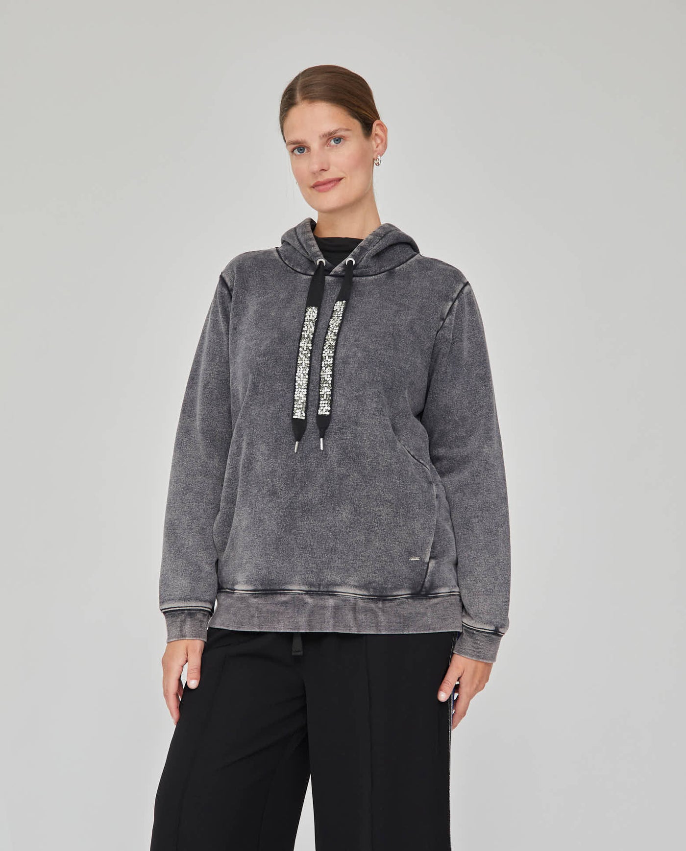 SUDADERA CON CAPUCHA EFECTO LAVADO   GRIS JASPE