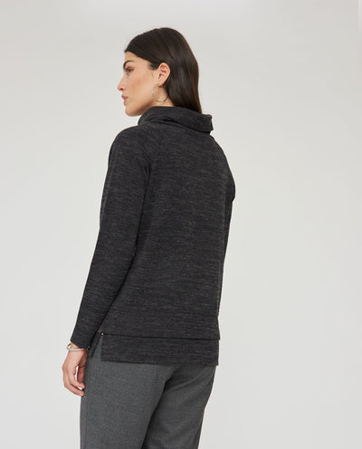 SUETER CUELLO SUBIDO  ESTAMPADO CHICA  NEGRO