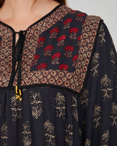 VESTIDO ESTAMPADO CON CANESU DELANTERO MARRÓN